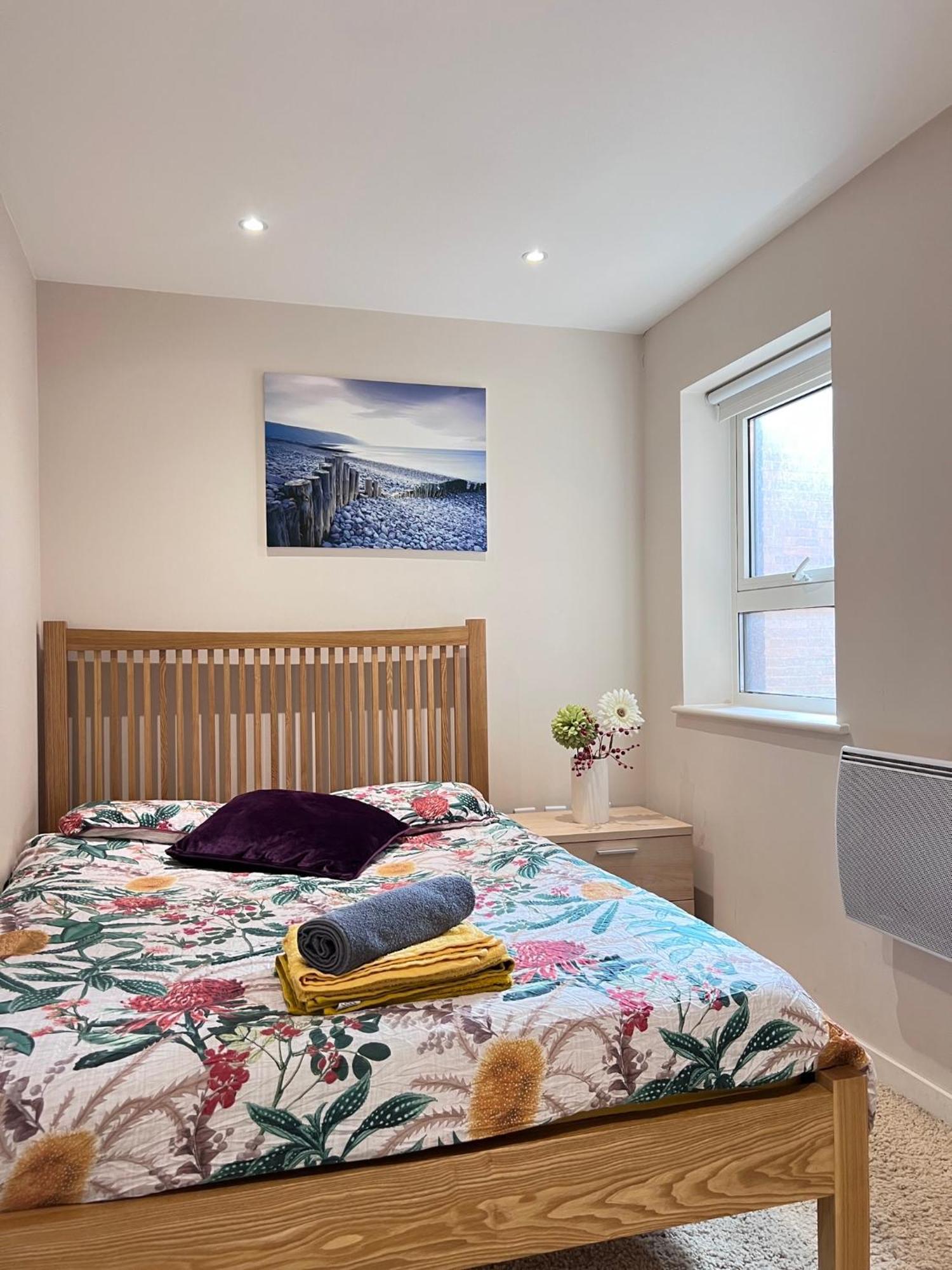 Great City Centre Getaway Apartment 2 Bed Near The Beach And Shopping Area Swansea Exteriér fotografie